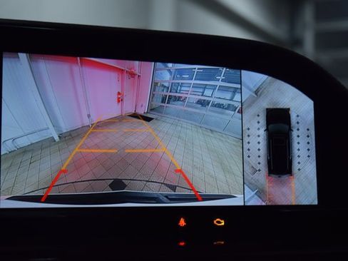 Used 2023 Cadillac Escalade Sport Platinum w/ LPO, ONYX Package image 52