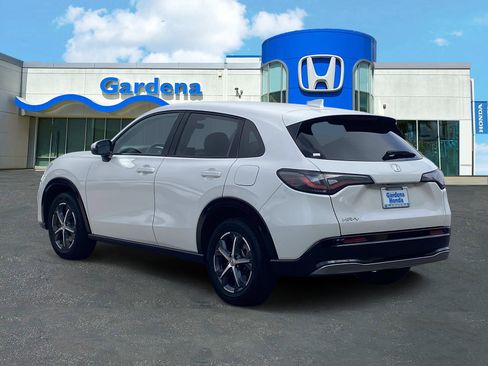 Certified 2025 Honda HR-V EX-L image 4