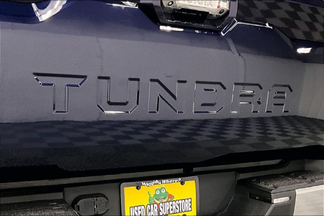 Used 2023 Toyota Tundra Limited AWD/4WD image 9
