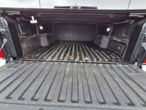 Used 2024 Toyota Tacoma TRD Sport w/ TRD Sport Upgrade Package image 12