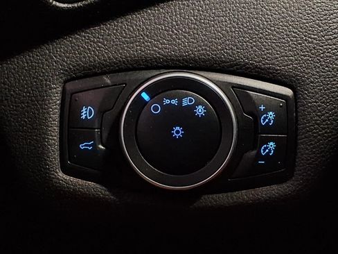 Used 2019 Ford Escape SE AWD/4WD image 30