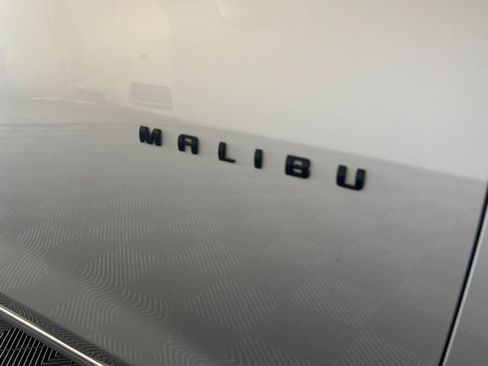 Used 2020 Chevrolet Malibu RS FWD image 30
