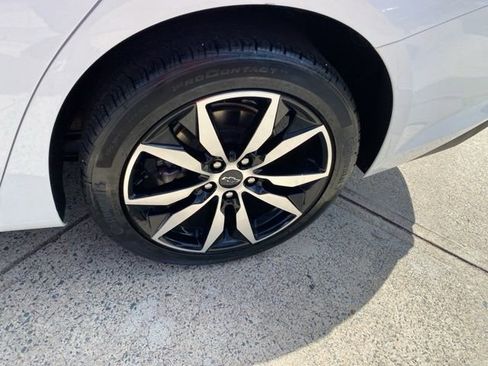 Used 2024 Chevrolet Malibu RS image 19