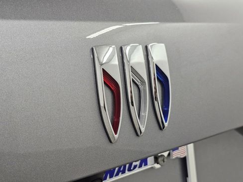 New 2026 Buick Envision Avenir image 21