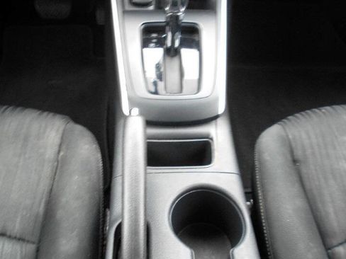 Used 2018 Nissan Sentra SV image 14