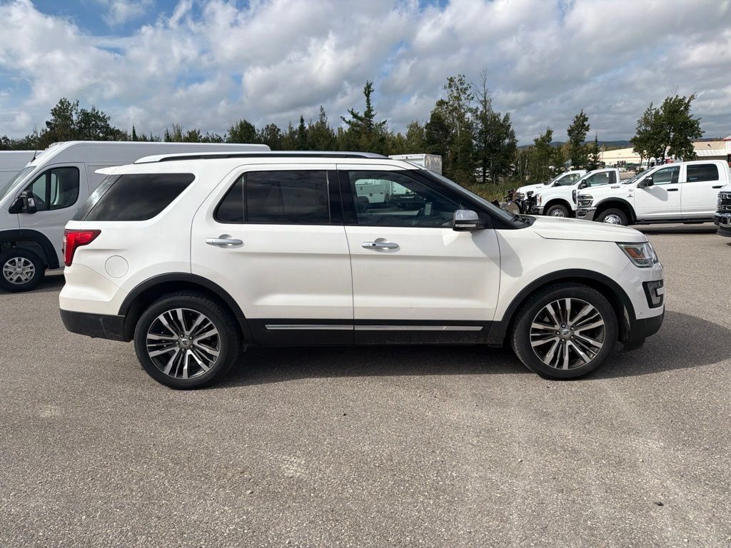 Used 2017 Ford Explorer Platinum AWD/4WD image 11
