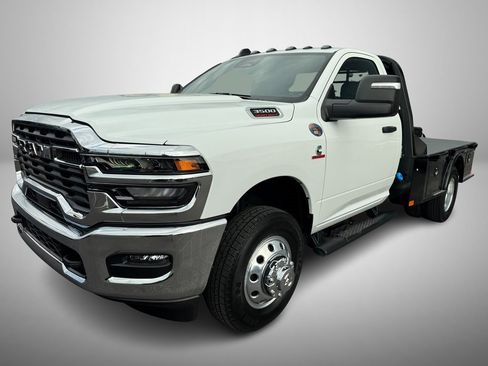 New 2026 RAM 3500 Tradesman w/ Chrome Appearance Group image 2