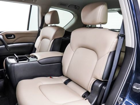 Used 2024 INFINITI QX80 Premium Select w/ Cargo Package AWD/4WD image 17