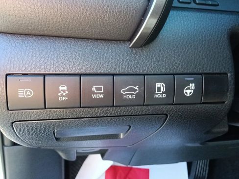 Used 2023 Toyota Camry XSE w/ Navigation Package image 17