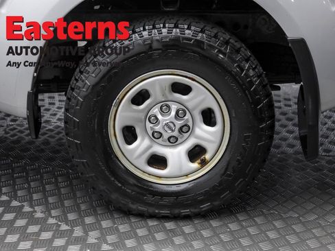 Used 2019 Nissan Frontier S image 8