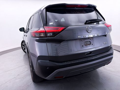 Used 2023 Nissan Rogue SV FWD image 7