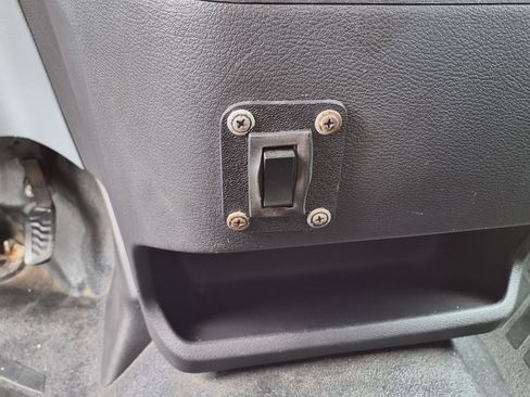 Used 2016 Ford Transit 350 XL image 22