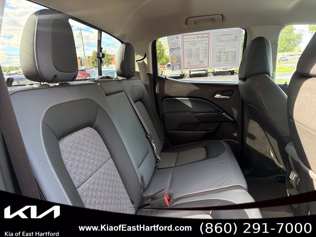 Used 2021 Chevrolet Colorado Z71 w/ Safety Package AWD/4WD image 13
