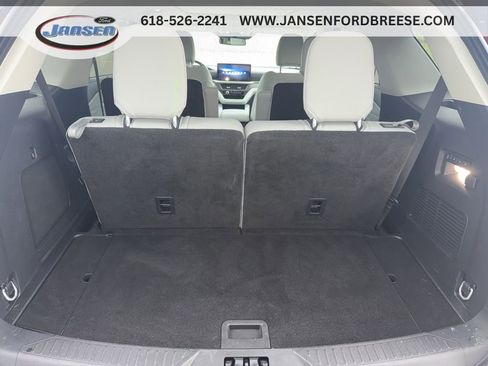 Used 2025 Ford Explorer Platinum w/ Ultimate Package AWD/4WD image 33