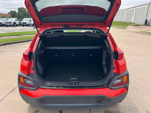 Used 2020 Hyundai Kona SEL AWD/4WD image 6