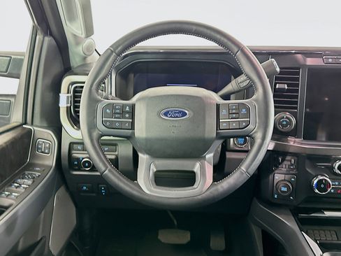 Used 2024 Ford F250 Lariat w/ Lariat Ultimate Package image 18