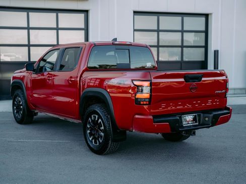 Used 2023 Nissan Frontier PRO-4X image 6