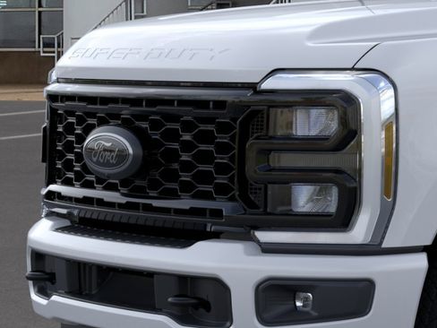 New 2026 Ford F350 XLT AWD/4WD image 17
