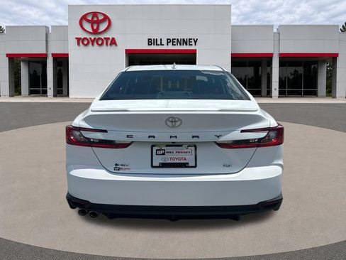 New 2026 Toyota Camry SE FWD image 4