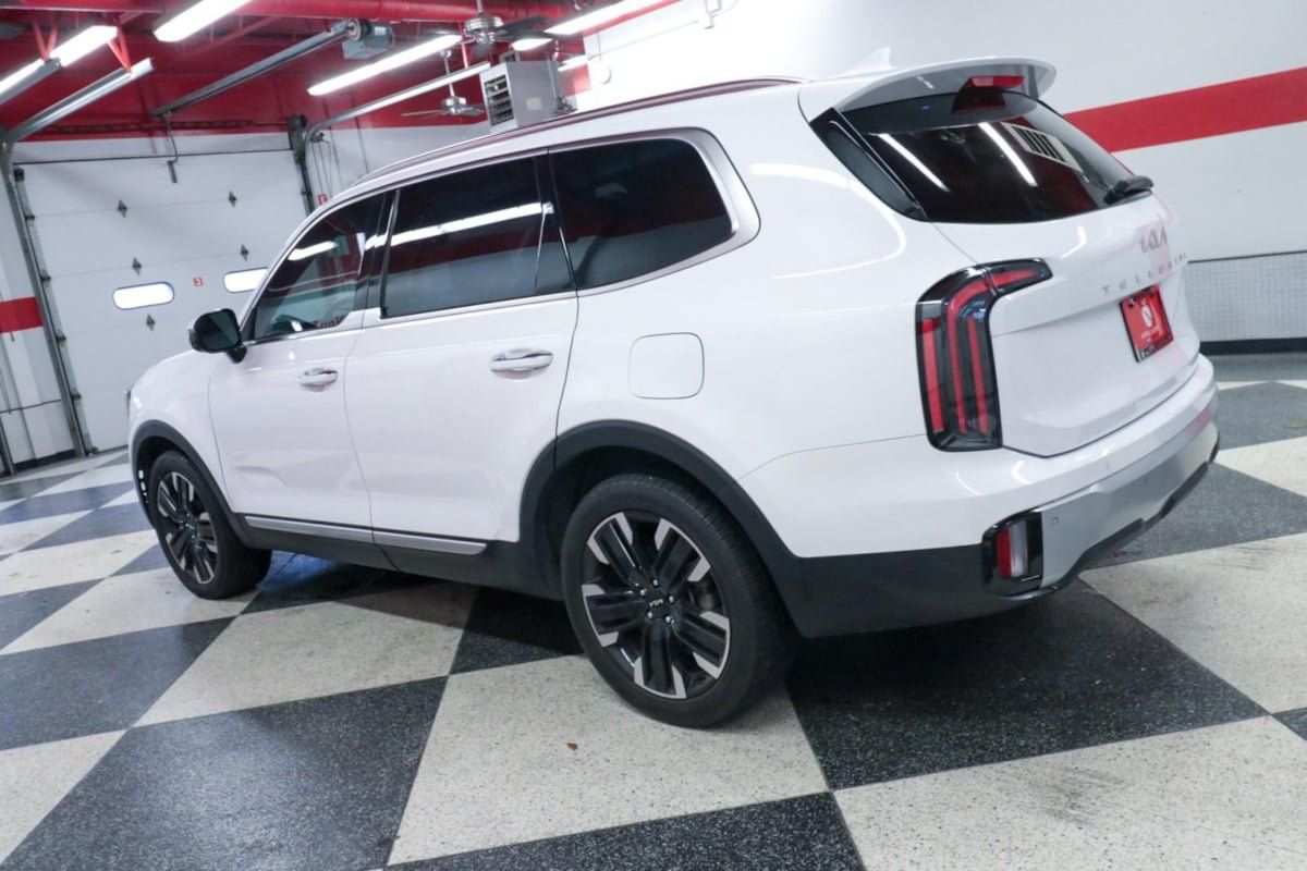 Used 2024 Kia Telluride SX FWD image 6