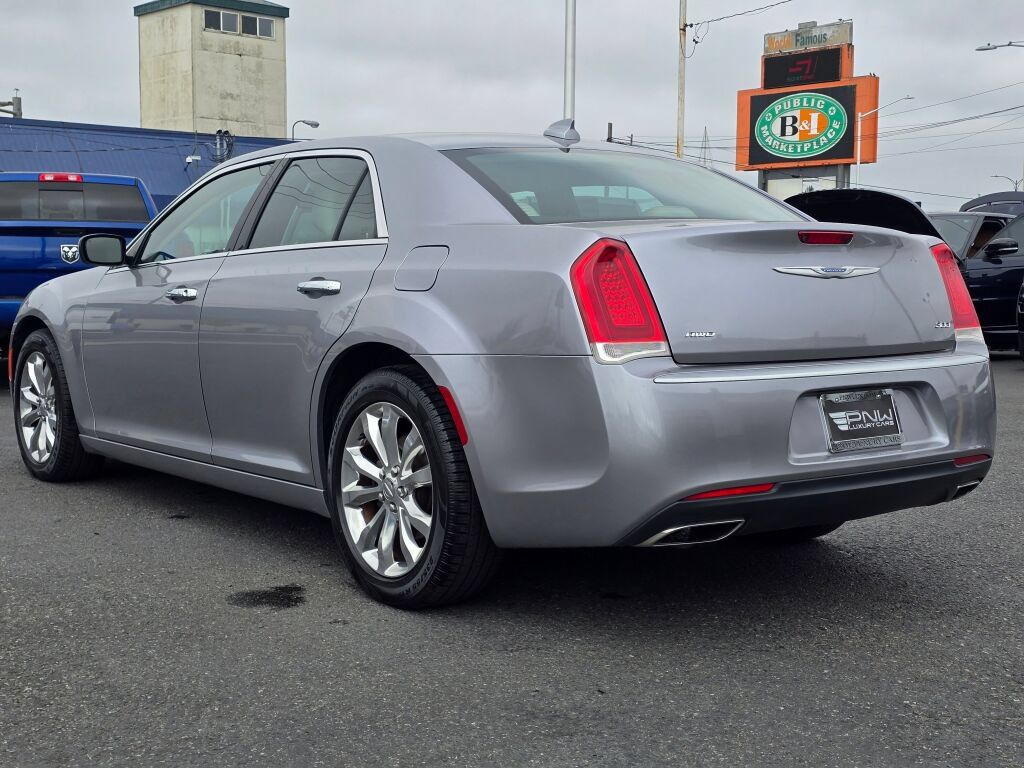 Used 2018 Chrysler 300 Limited AWD/4WD image 8