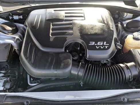 Used 2021 Chrysler 300 S image 24