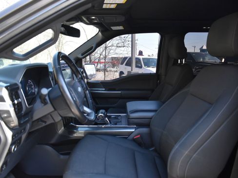 Certified 2022 Ford F150 XLT w/ Equipment Group 302A High image 17