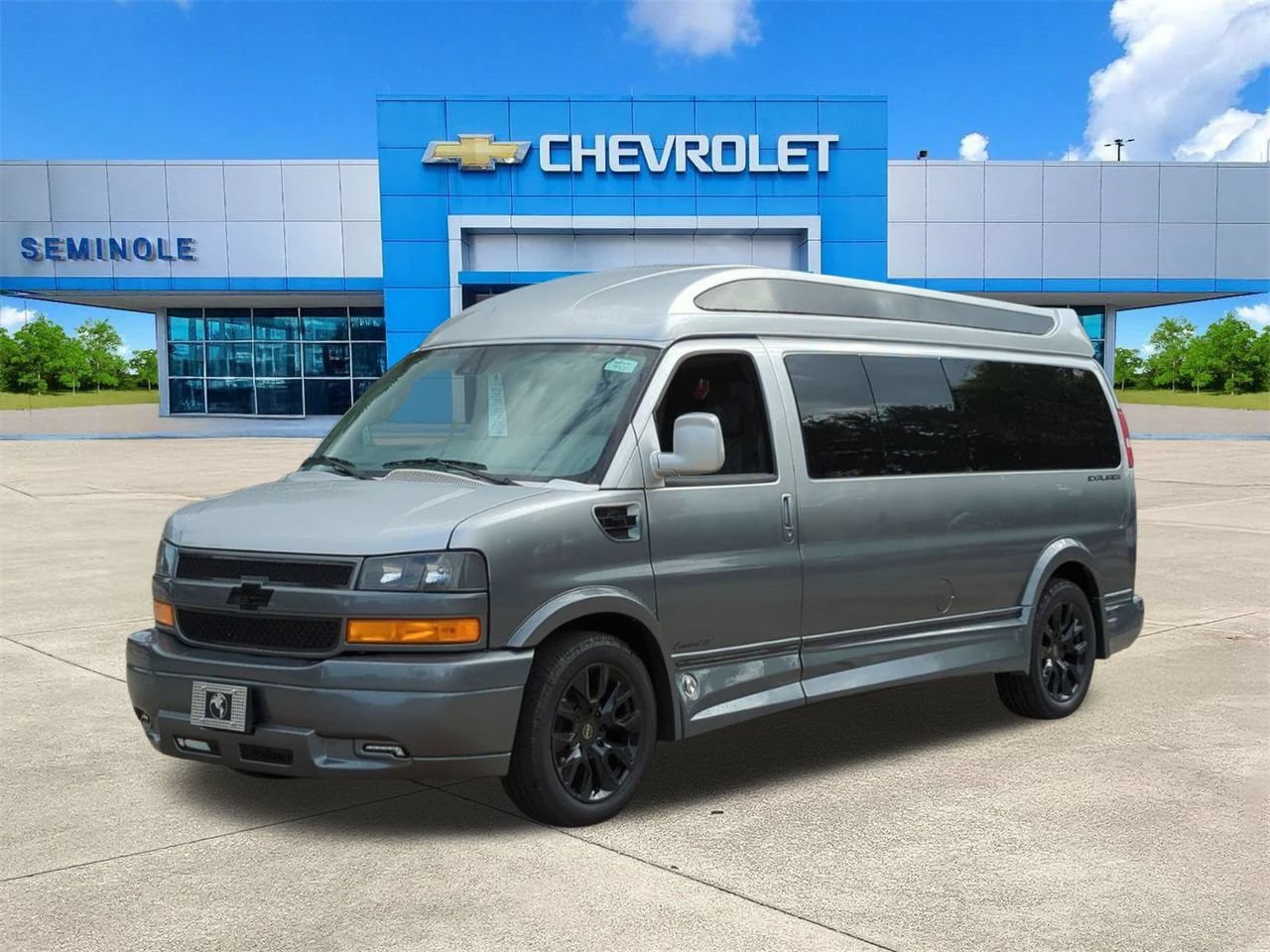 New 2026 Chevrolet Express 2500 Extended w/ Driver Convenience Package RWD image 2