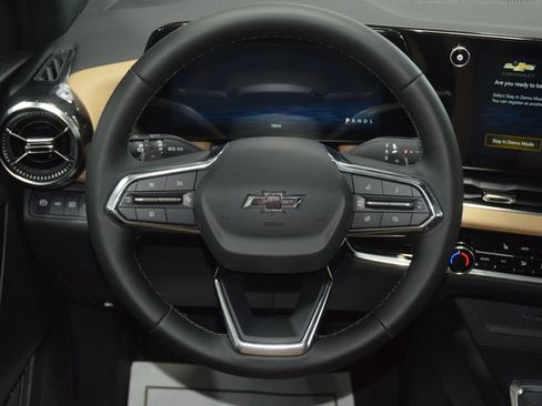 New 2027 Chevrolet Equinox ACTIV AWD/4WD image 37