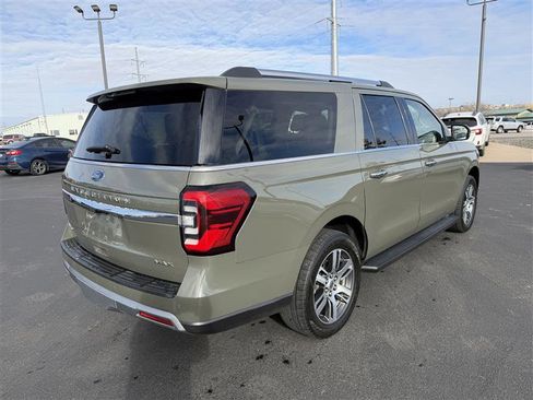 Used 2024 Ford Expedition Max Limited image 6