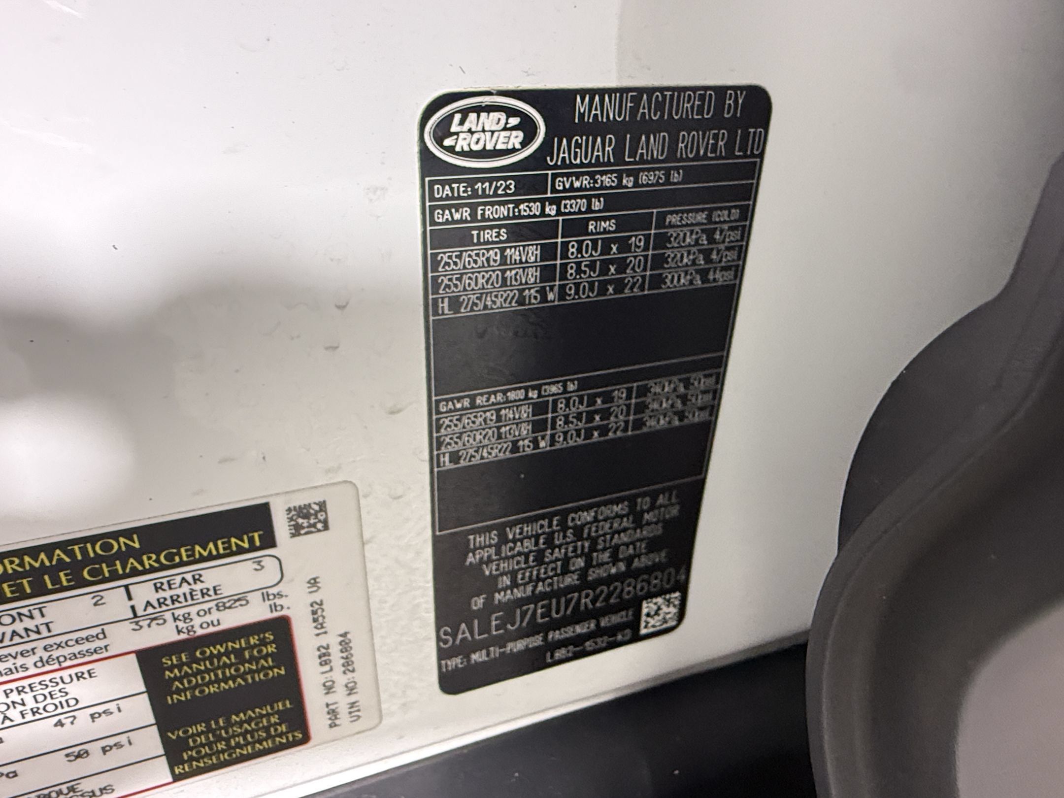 Used 2024 Land Rover Defender 110 S AWD/4WD image 23