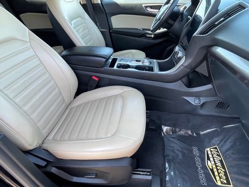 Used 2024 Ford Edge SEL image 10