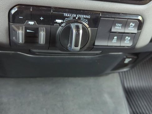 Used 2021 RAM 1500 Big Horn AWD/4WD image 26