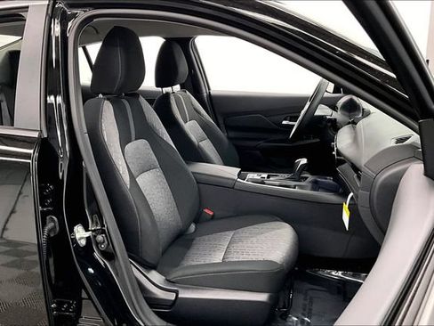 New 2027 Nissan Sentra SV w/ Floor Mat Package FWD image 34