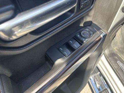 Used 2019 GMC Sierra 1500 SLT w/ SLT Premium Package AWD/4WD image 23