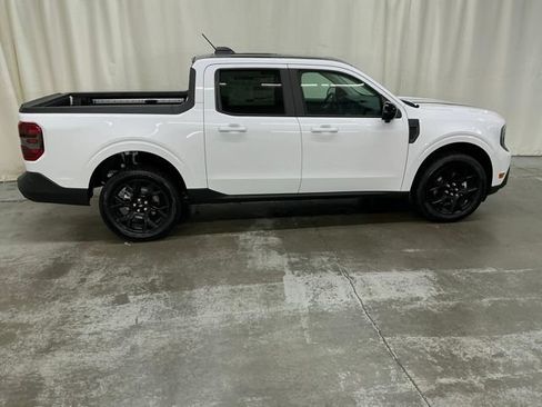 New 2026 Ford Maverick Lariat w/ Black Appearance Package AWD/4WD image 2