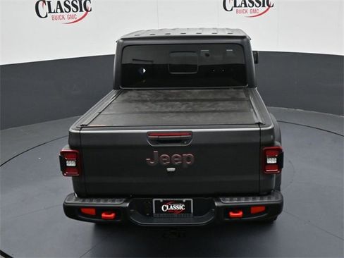 Used 2025 Jeep Gladiator Rubicon w/ Convenience Group image 21