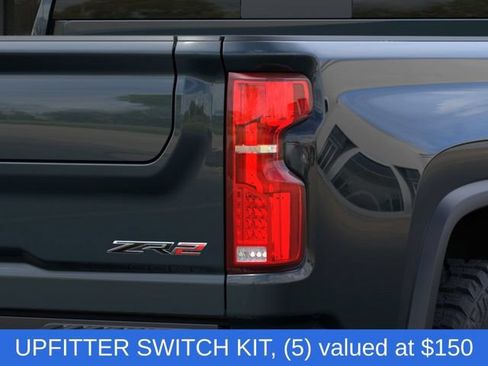 Used 2026 Chevrolet Silverado 2500 ZR2 w/ LPO, Dark Essentials Package AWD/4WD image 13