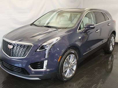 New 2025 Cadillac XT5 Premium Luxury