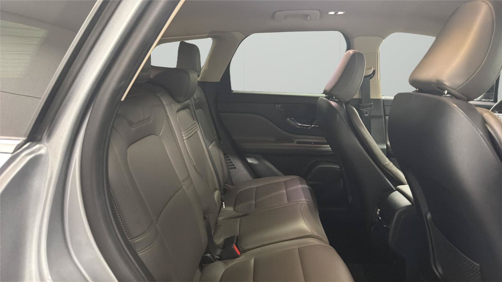 Used 2023 Lincoln Corsair FWD image 13