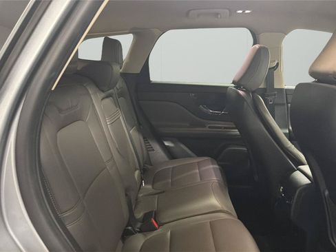 Used 2023 Lincoln Corsair FWD image 13