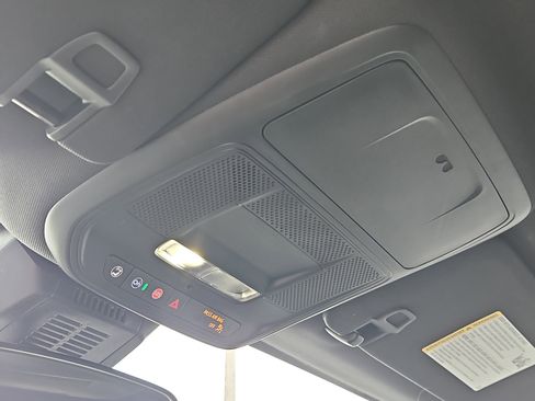 Used 2026 GMC Terrain Elevation w/ Elevation Premium Package image 29