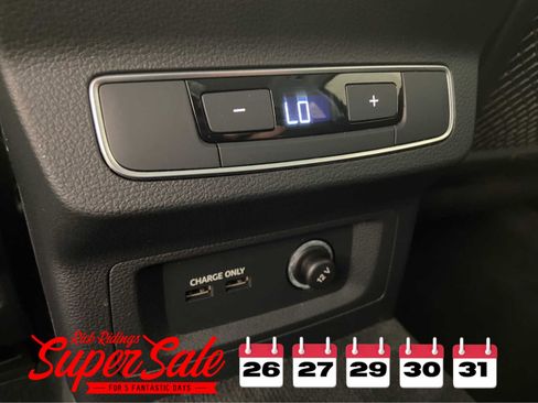 Used 2022 Audi Q5 2.0T Premium image 17