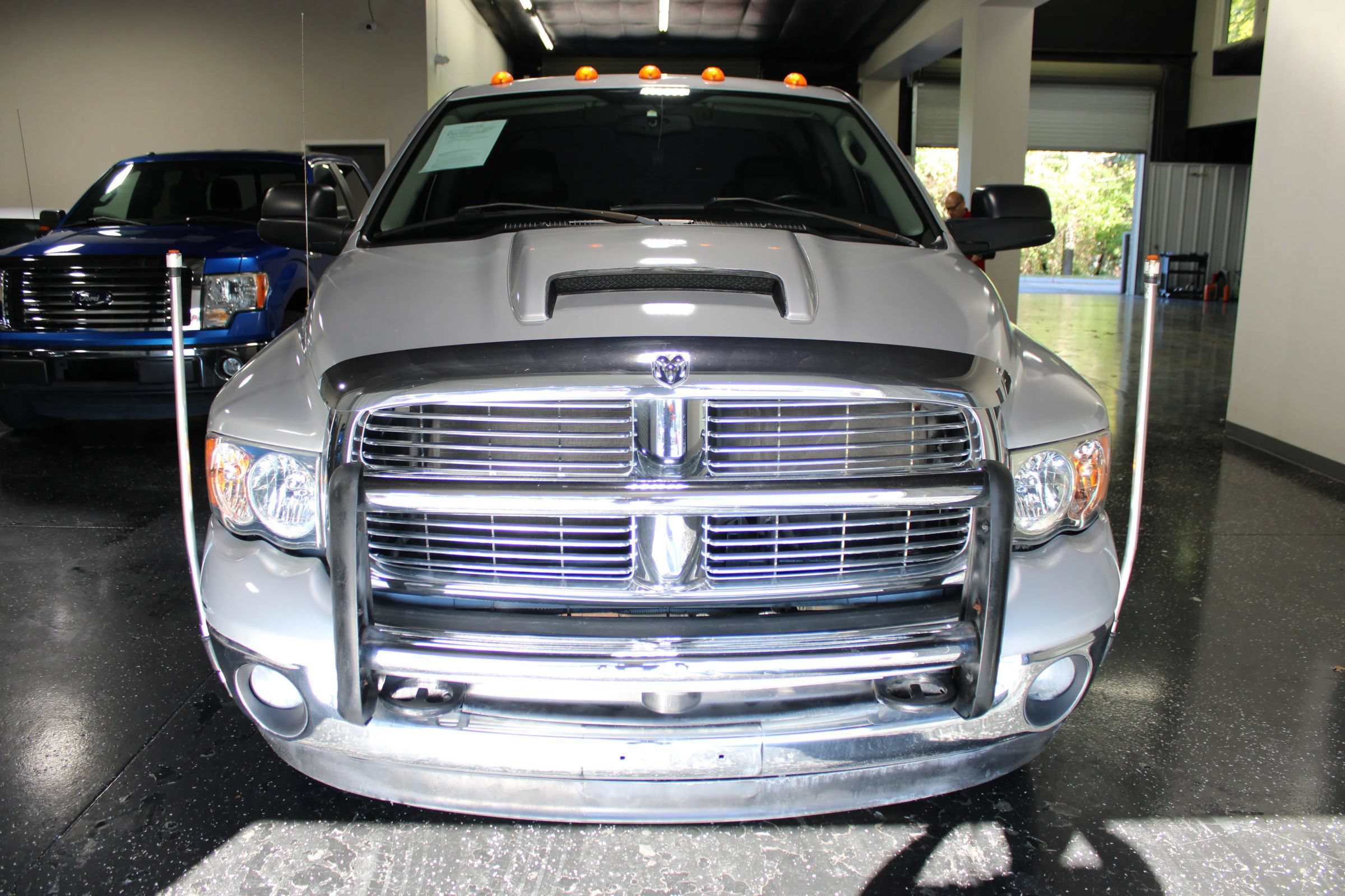 Used 2005 Dodge Ram 2500 Truck SLT RWD image 10