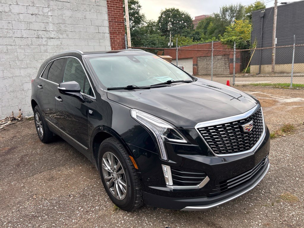 Used 2022 Cadillac XT5 Premium Luxury w/ Technology Package AWD/4WD image 5