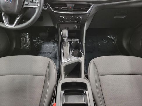 Used 2025 Buick Encore GX Preferred image 17