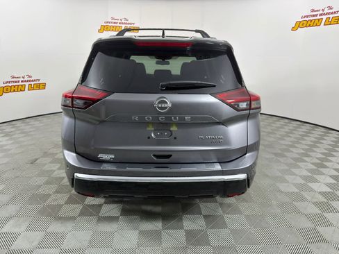 New 2026 Nissan Rogue Platinum w/ Platinum Premium Package image 4