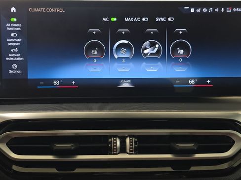 Used 2024 BMW 430i Gran Coupe xDrive w/ Convenience Package AWD/4WD image 25