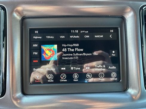 Used 2021 Dodge Challenger SXT image 20