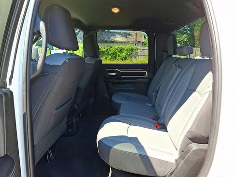 Used 2024 RAM 3500 Big Horn AWD/4WD image 20